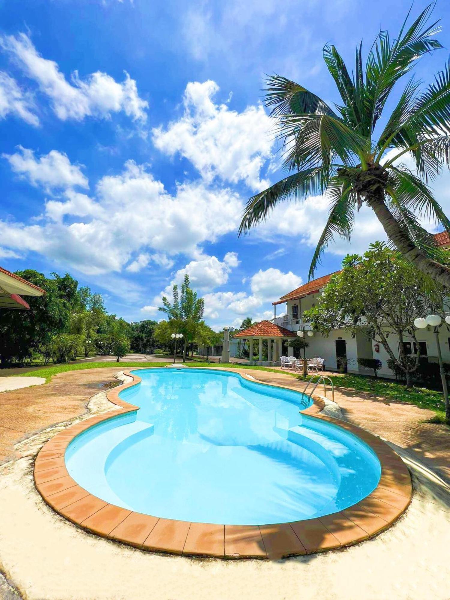 Srikij Gardenhome Resort Sa Kaeo Extérieur photo